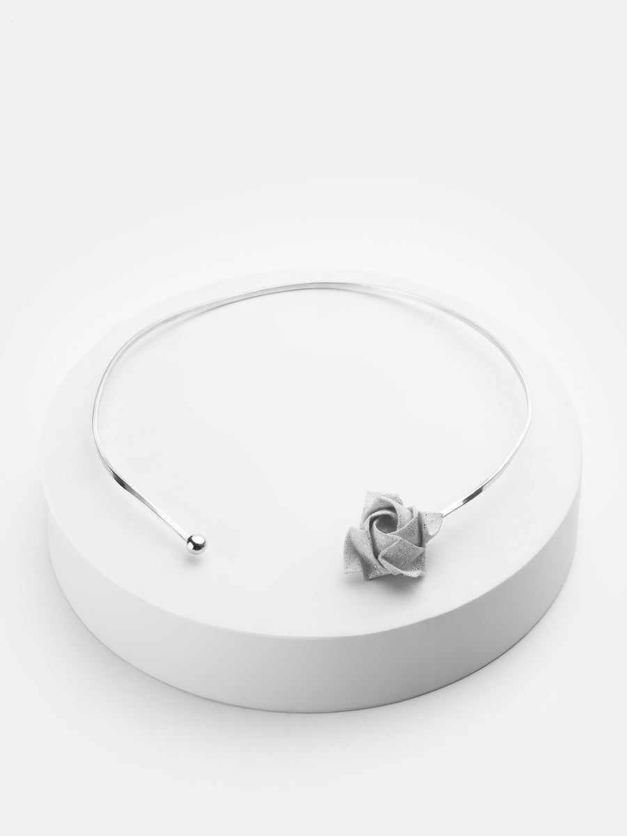 Choker Rosa de Kawazaki Prata